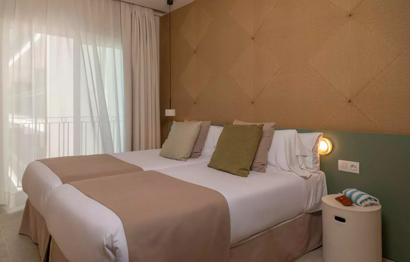 ✈ COSTA BRAVA | Lloret de Mar - Aqua Hotel Bertran Park 4*, 2 Nächt...