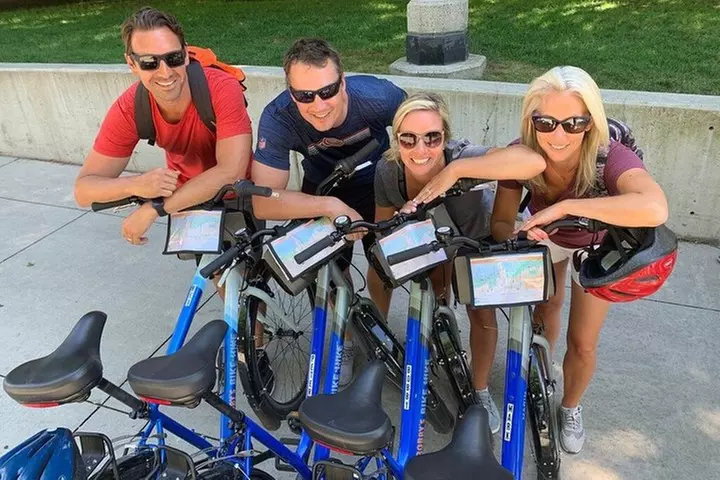 Chicago Bike & Classic Food Tour: Bikes, Bites & Views - Adults