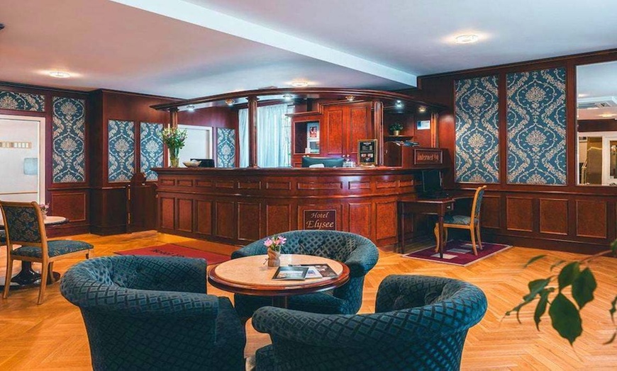 Image 5: ✈ TSJECHIË | Praag - Hotel Elysee 4*, 2 nachten - Stadscentrum