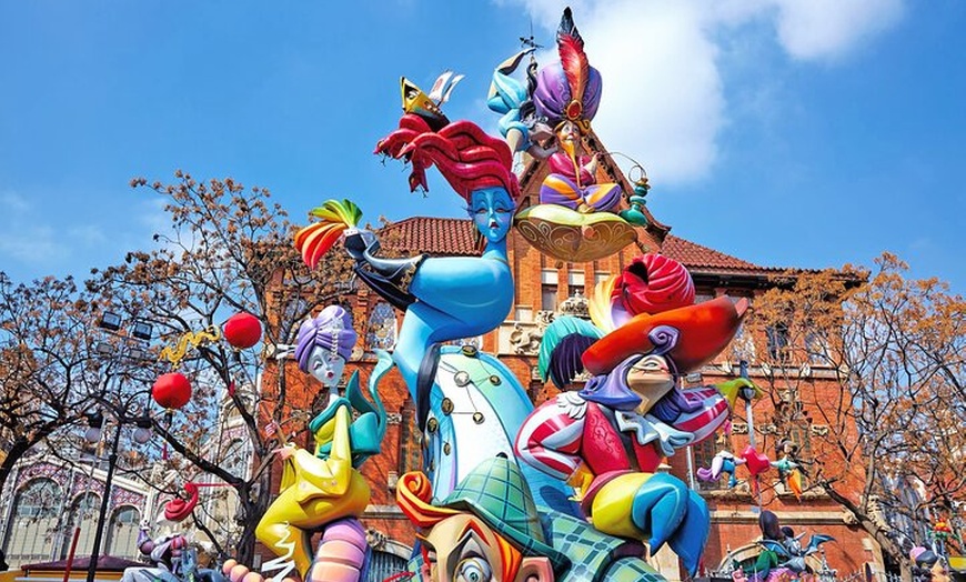 Image 13: Visita guiada de 7 días en Sevilla, Granada y Barcelona desde Madrid