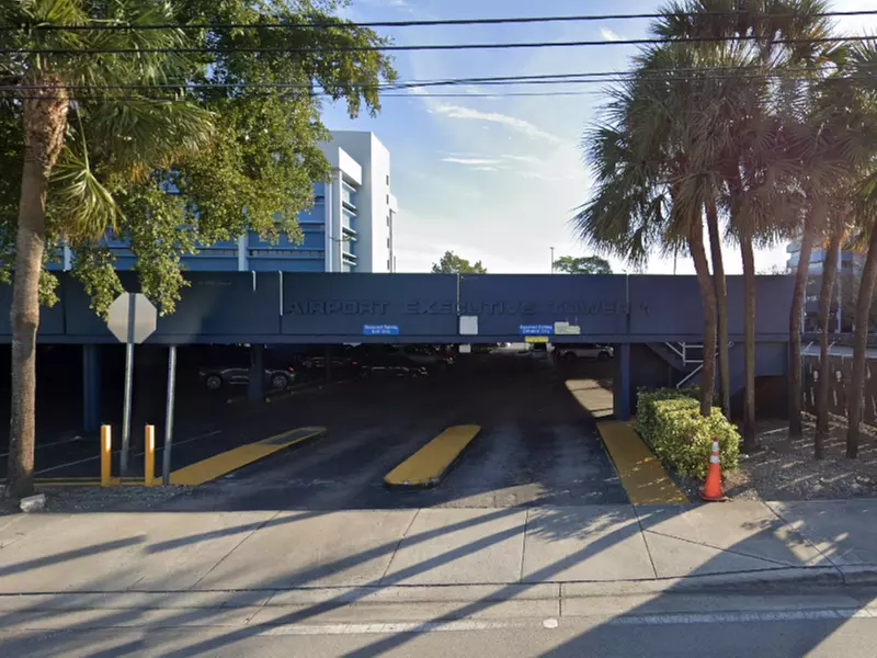 Parking at Miami Park Pro Lot