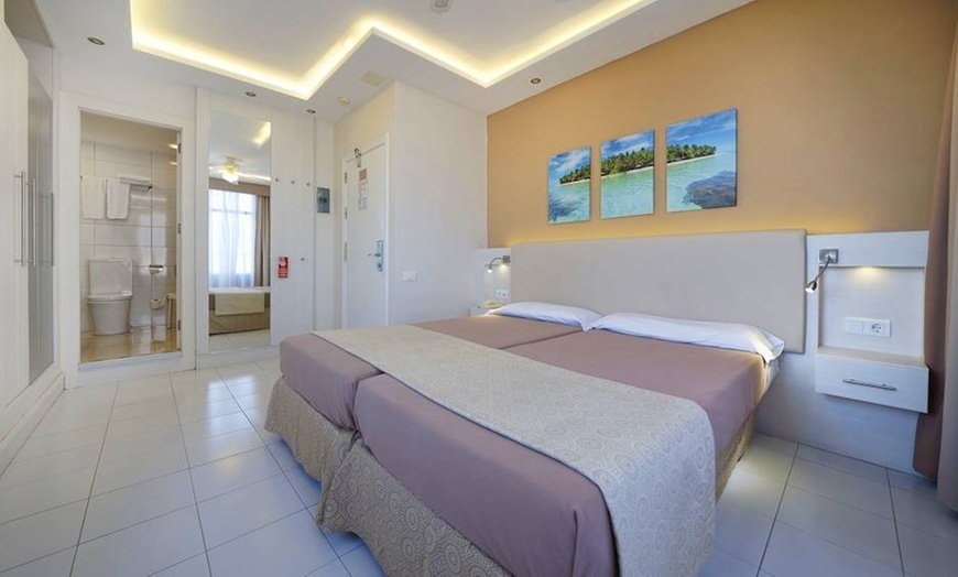 Image 7: ✈ GRAN CANARIA | Playa del Ingles - Bull Eugenia Victoria & Spa 3*,...