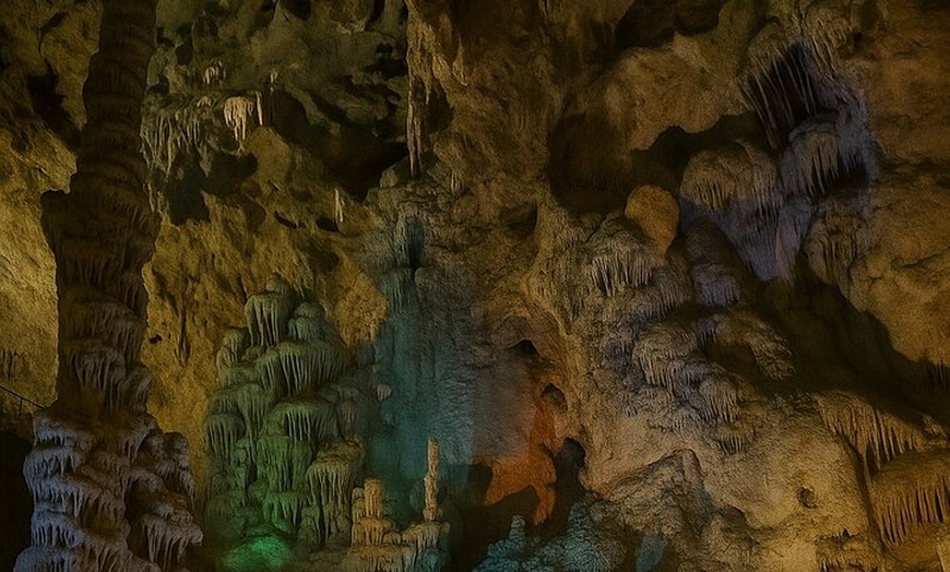Image 4: Alicante: Cueva más alta de España con traslado incluido
