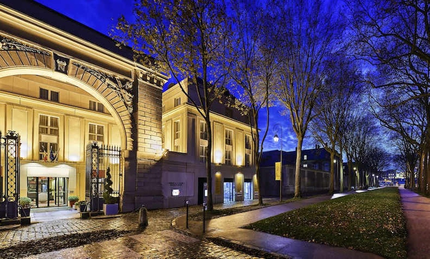 Image 13: ✈ FRANCE | Versailles - Le Louis Versailles Château Hotel - MGaller...