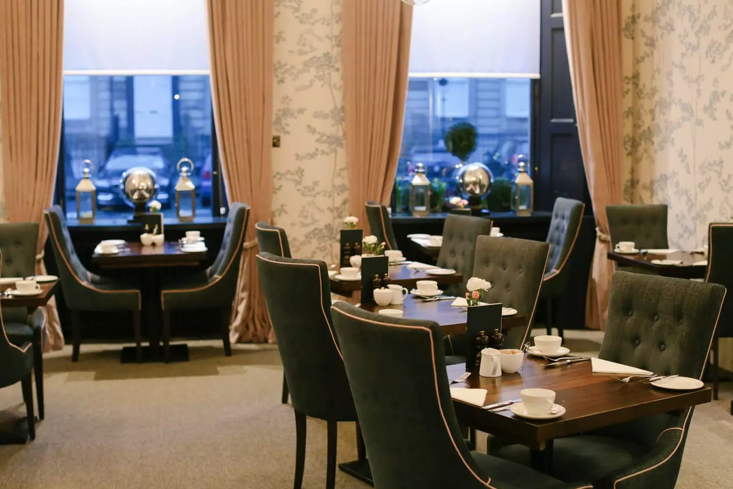 ✈ SCHOTTLAND | Edinburgh - Nira Caledonia 4*, 2 Nächte - City Trip