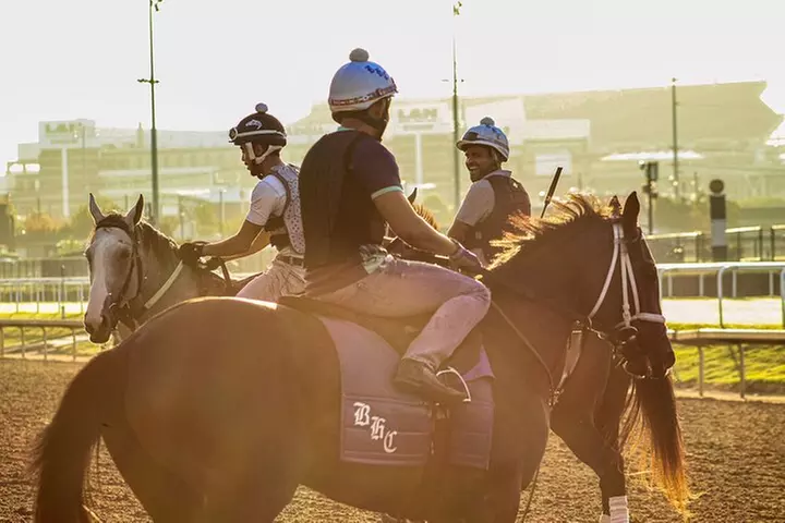 Kentucky Derby Museum - General Admission and Guided Track Visit