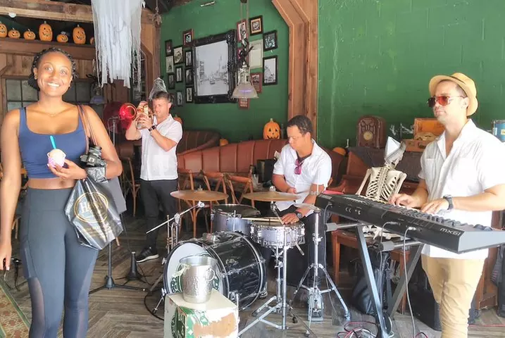 Little Havana Tour Private Cuban Podcaster Art, Museums, Music