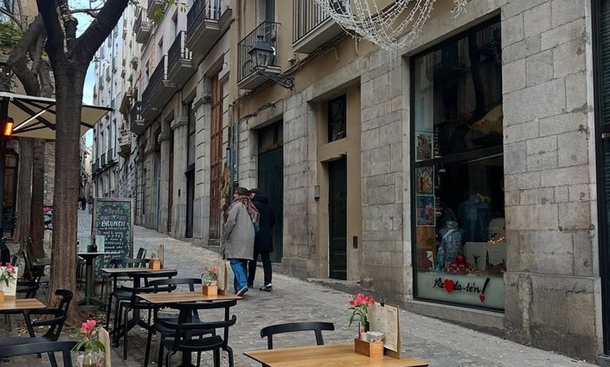 Image 12: Excursión de un día a Girona, Figueres, Dalí y Cadaqués desde Barce...