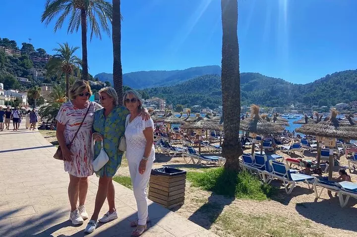 Tour VIP de día completo en las Islas Baleares