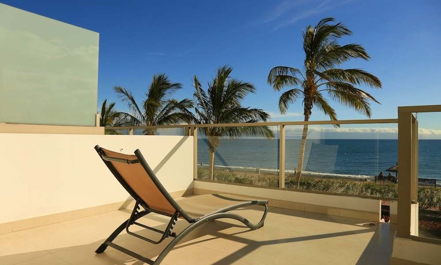 Image 10: ✈ FUERTEVENTURA | Tarajalejo - R2 Bahia Playa Design Hotel & Spa - ...