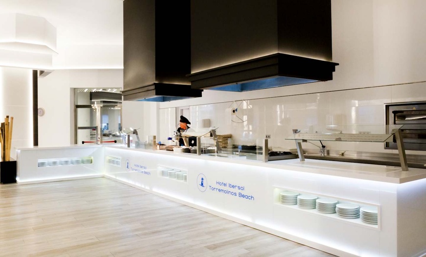 Image 27: ✈ COSTA DEL SOL | Torremolinos - Ibersol Torremolinos Beach 4*, 3 n...