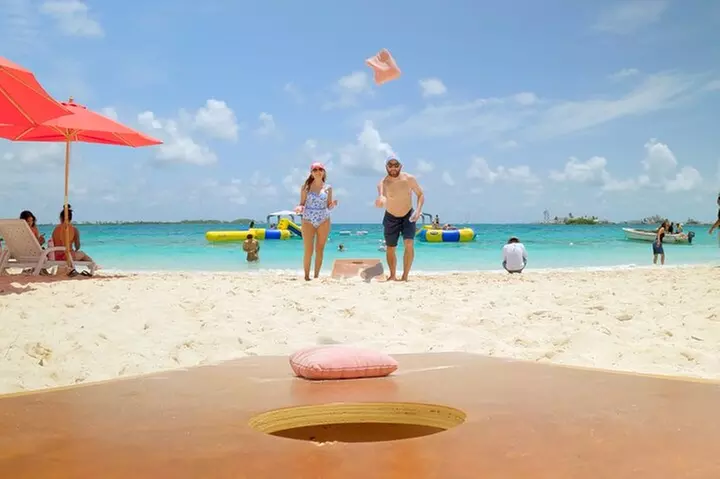 Bahamas: Swimming Pigs, Snorkeling, Beach Break Package