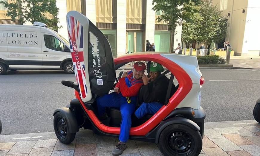 Image 7: The Ultimate Driving Tour, Karting around the Sights of London