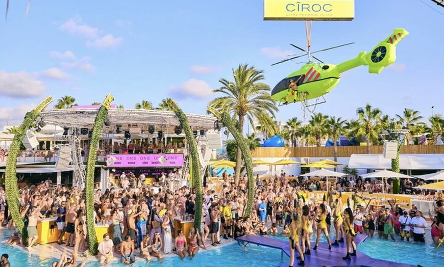 Image 3: Ibiza : Hip-Hop, R&B & Reggaeton Nightclub & Pool Party Pass