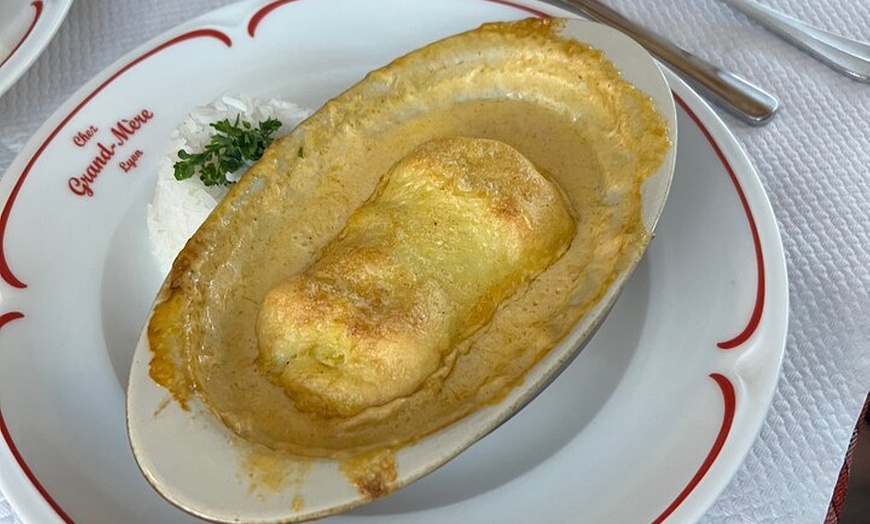 Image 2: Vivez la visite à pied gastronomique et historique de Lyon