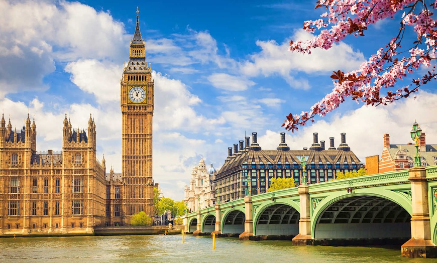 Image 18: ✈ ROYAUME-UNI | Londres - Match Angleterre VS Irlande - Tournoi des...