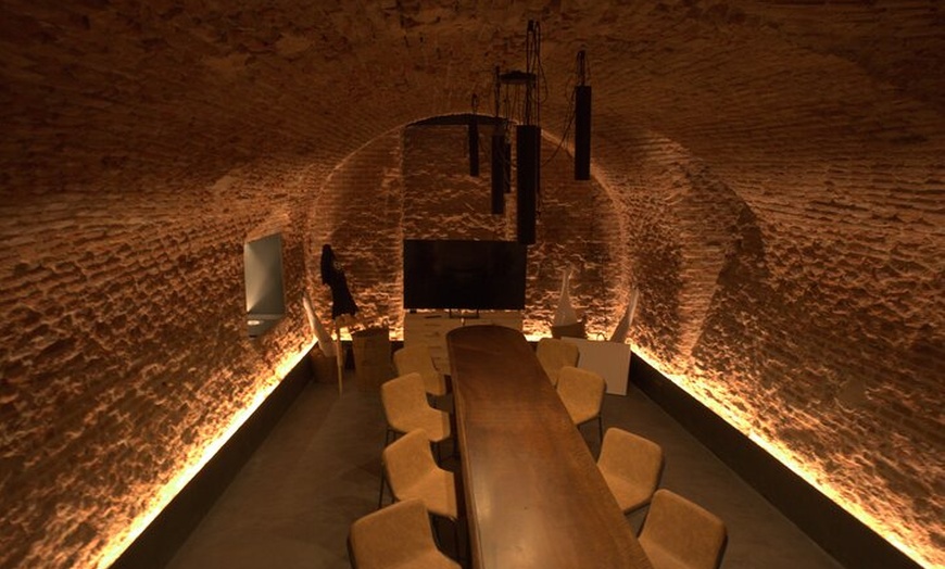 Image 2: Degustación Gourmet de Carnes Curadas con Maridaje de Vinos en Madrid