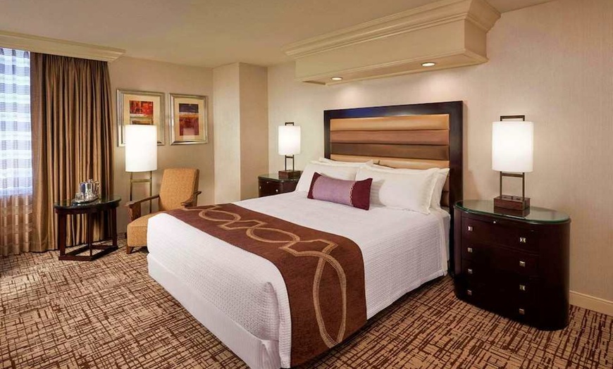 Image 3: ✈ NEVADA | Las Vegas - Treasure Island - TI Hotel & Casino, a Radis...