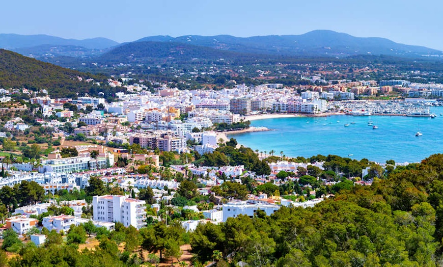 Image 16: ✈ IBIZA | Santa Eulalia del Rio - Invisa Hotel La Cala 4*, 3 nachte...