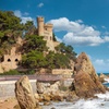 Image 5: Entrada al Castillo de Castell de Lloret