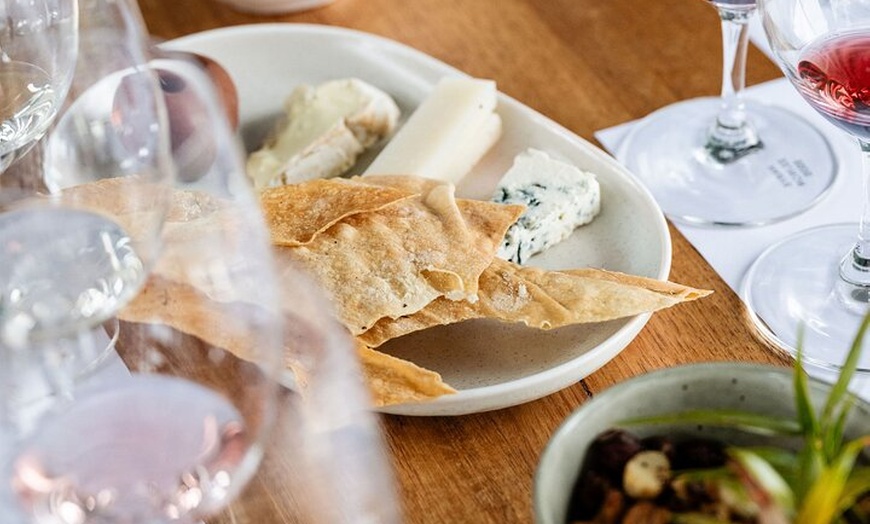 Image 8: Group Tasting Experience