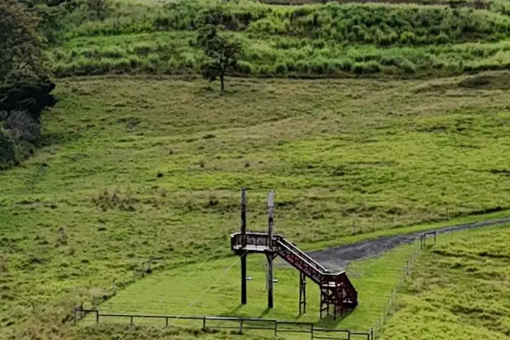 Big Island: 8-Zipline & Suspension Bridge Waterfall Adventure