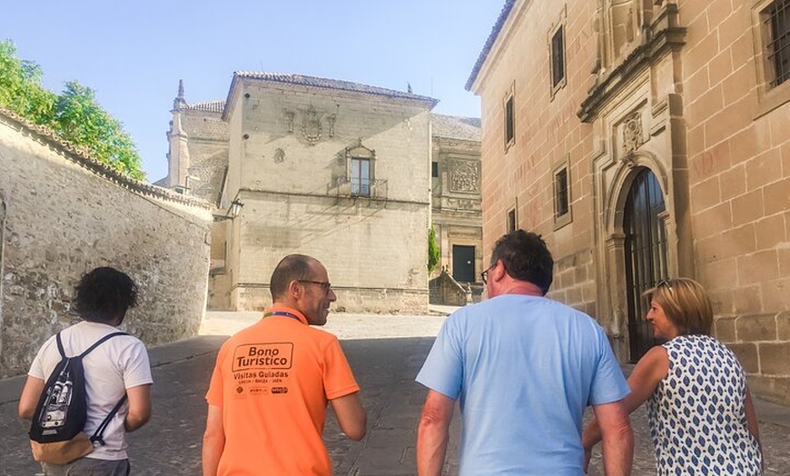 Image 17: Tour Por Baeza con Entrada a la Catedral