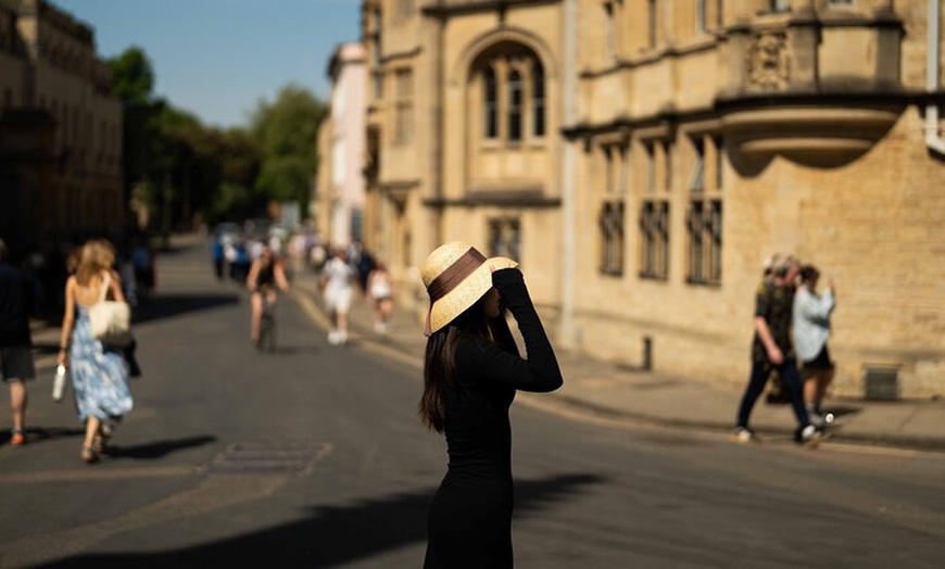 Image 3: Private | Oxford University Walking Tour by Alumni™ & New College