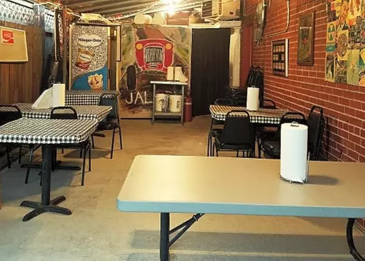 5% Cash Back at Vinnie's Italian Beef & Gyros