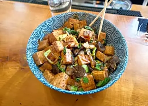 5% Cash Back at Rishi Sushi Kitchen & Bar