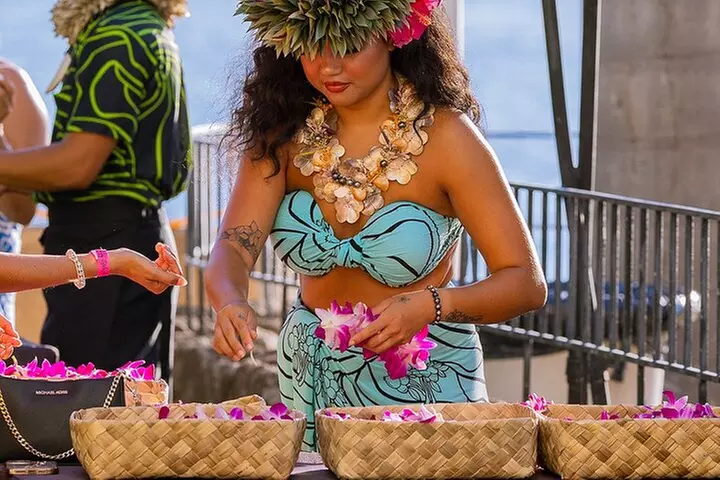 Ka Moana Lūʻau at Aloha Tower – Oceanfront Honolulu Luau Show