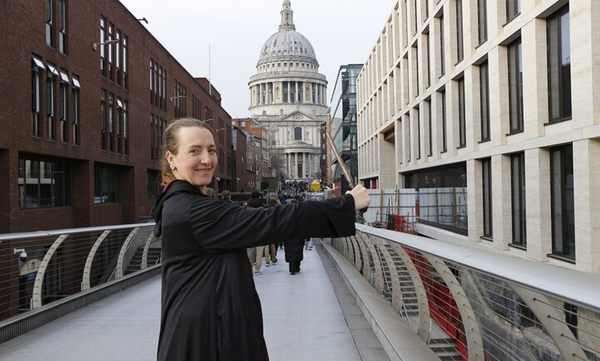 Image 2: Harry Potter London City Tour King's Cross