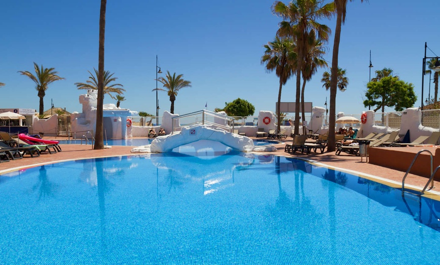 Image 21: ✈ COSTA DEL SOL | Torremolinos - Ibersol Torremolinos Beach 4*, 3 n...