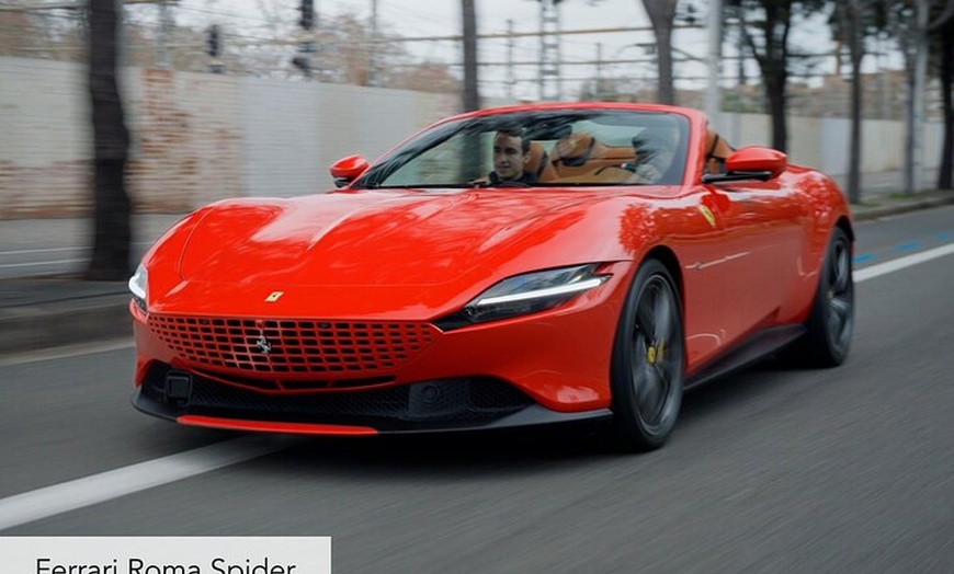 Image 11: Tour 40-min Circuito Urbano F1 Montjuïc en superdeportivo