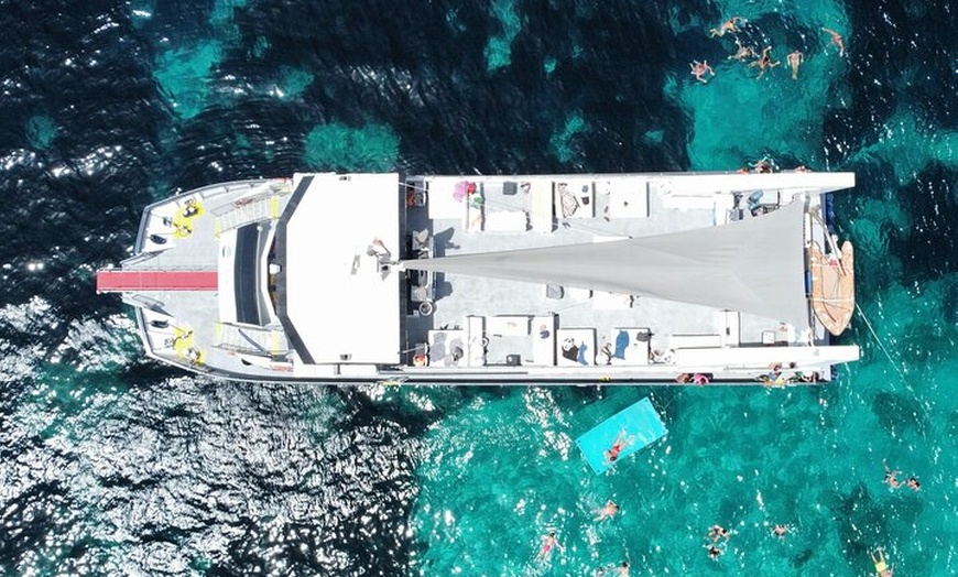 Image 6: CRYSTAL WATERS SEA EXPERIENCE, desde Formentera