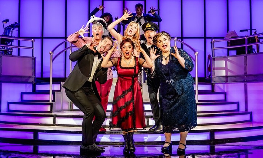 Image 7: London Theatre: Titanique