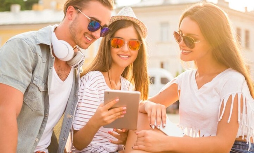 Image 2: DunkelWeimar Eine spannende True Crime Stadtführung mit Quiz