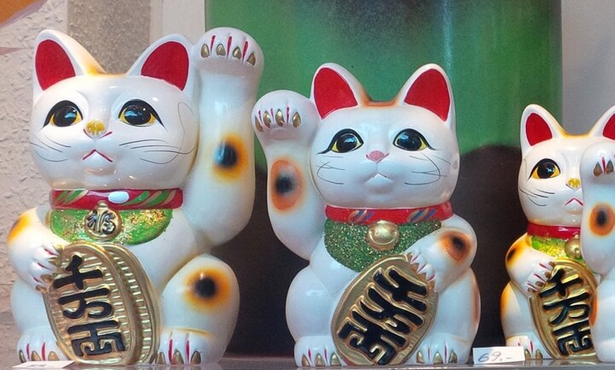 Image 3: Konnichiwa Little Tokyo Führung jederzeit wie mit einem Local