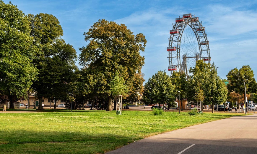 Image 4: ✈ AUTRICHE | Vienne - Croisière Les capitales danubiennes 5*, 4 nui...