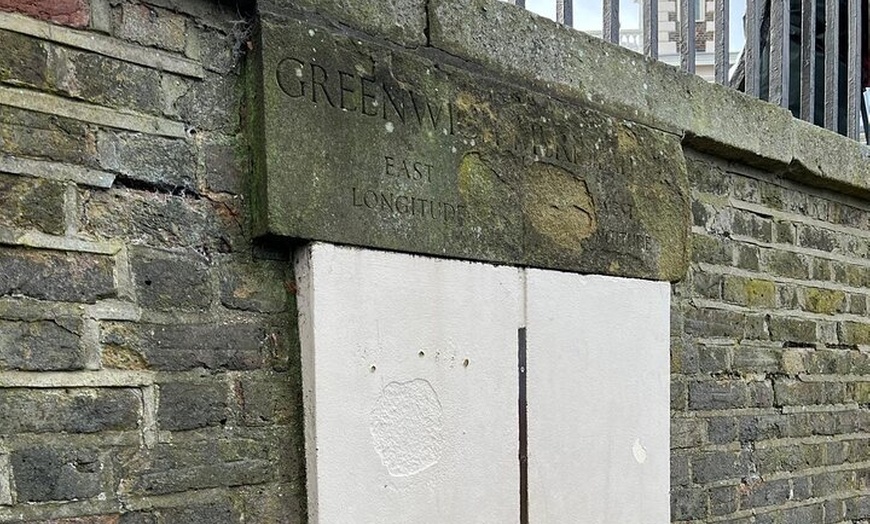 Image 31: London Walking Tour VIP