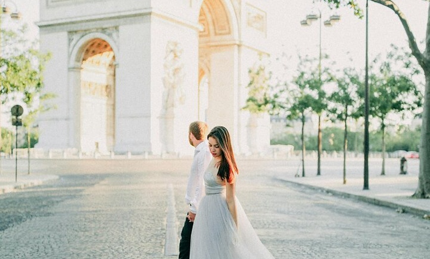 Image 3: Sesión de fotos profesional de Arc de Triomphe