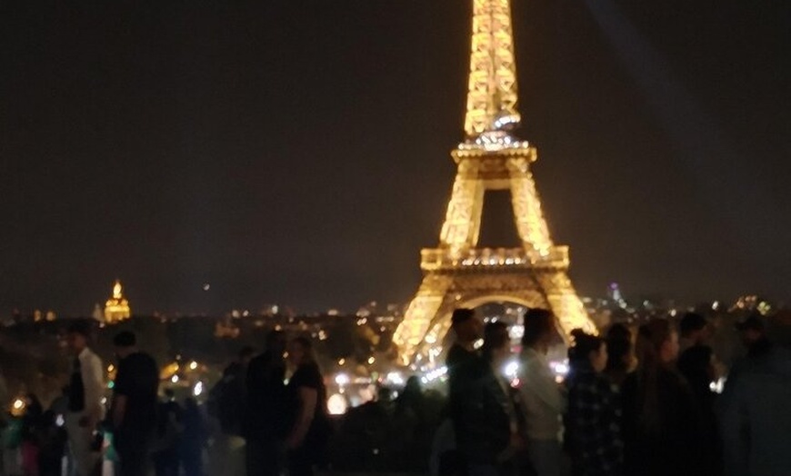Image 21: Visite de l'ascenseur de la Tour Eiffel au deuxième étage et option...