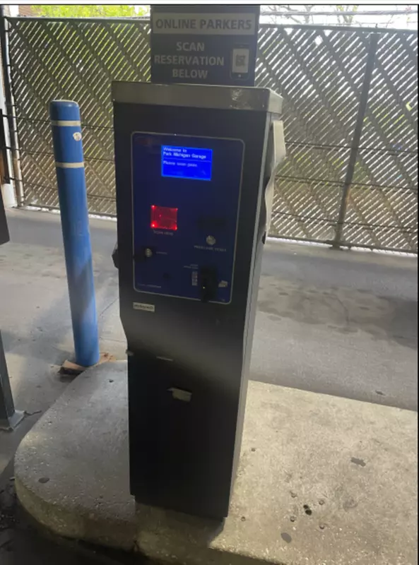 Parking at Park Michigan Garage