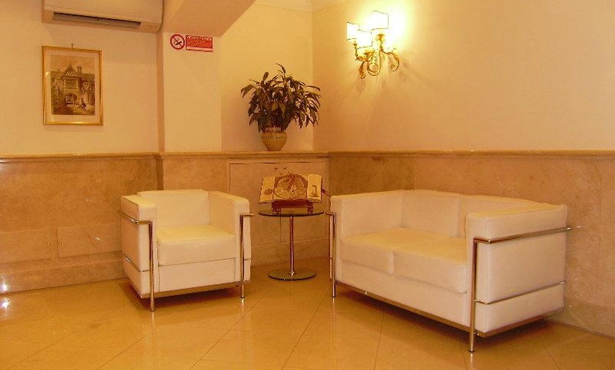 Image 2: ✈ ITALIE | Rome - Galileo 3* - City break