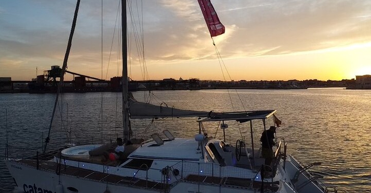 Experiencia en catamarán y embarcaciones en Torrevieja, Murcia