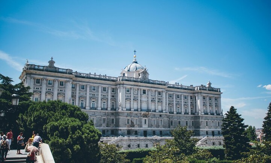 Image 2: 1 Hora Madrid Bienvenida y Tour Histórico