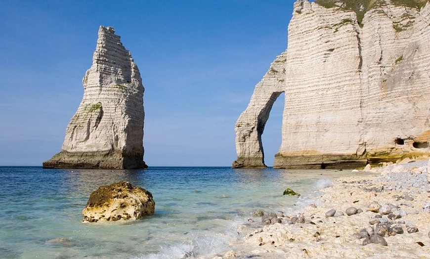 Image 11: Visite de Noël en Normandie : Falaises d'Étretat & Marché de Rouen ...