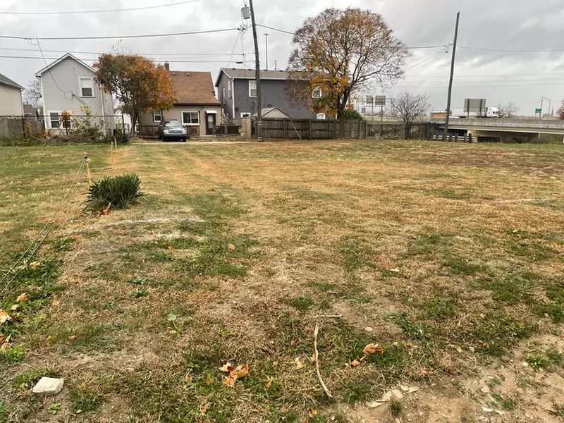 Parking at 1110 S. Kenwood Ave. - Lot K