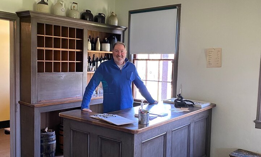 Image 7: Private John Wilkes Booth Escape Tour in Washington DC by Luxury Car