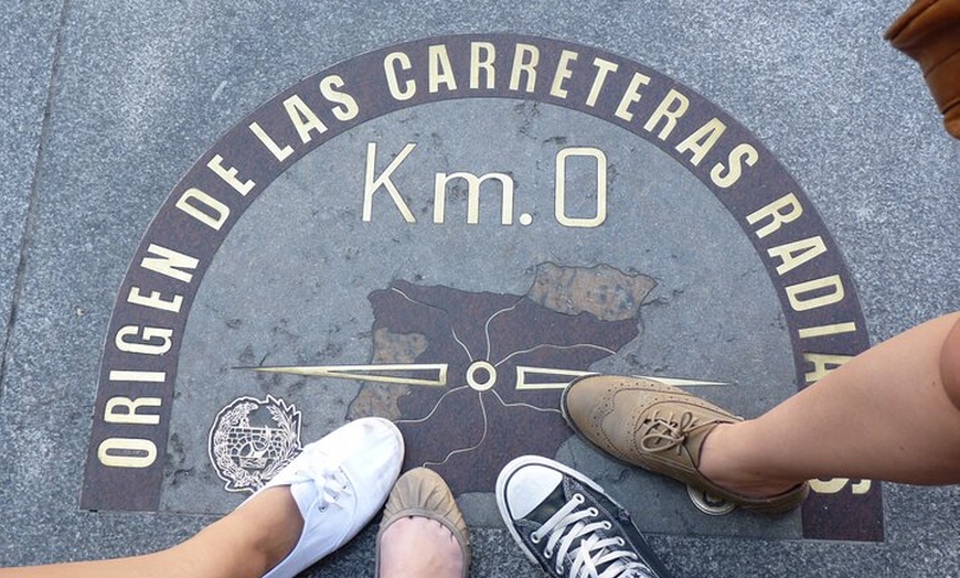 Image 12: Visita guiada a pie exclusiva guiada por la Ciudad Vieja de Madrid